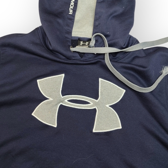 Under Armour Navy and Cream Sweatshirt - Picture 4 of 4